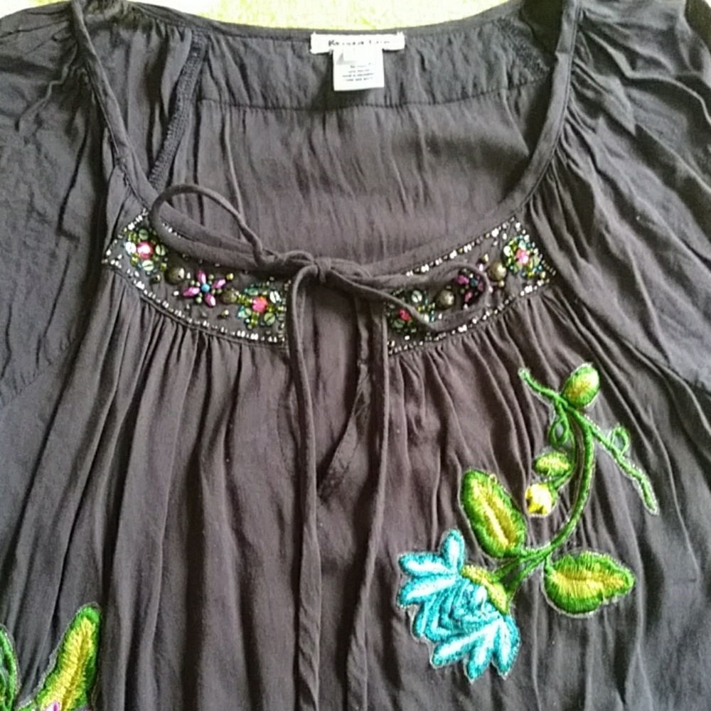 Embroidered Tunic - Picture 5 of 6